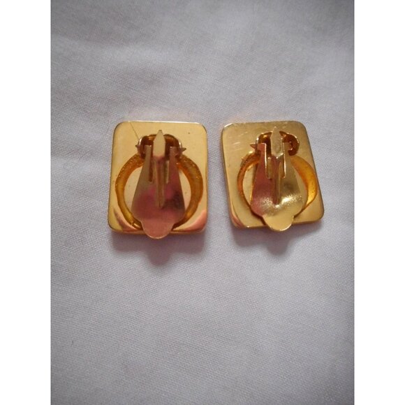 Vintage 1980s clip on earrings Multicolor ethnic look costume jewelry  Aztec - Picture 4 of 4